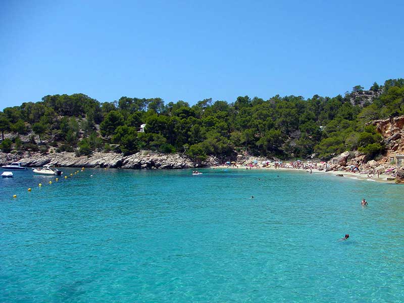 Luxury-Villas-Ibiza--el-portixol-beach-Cala-Crystal-Water